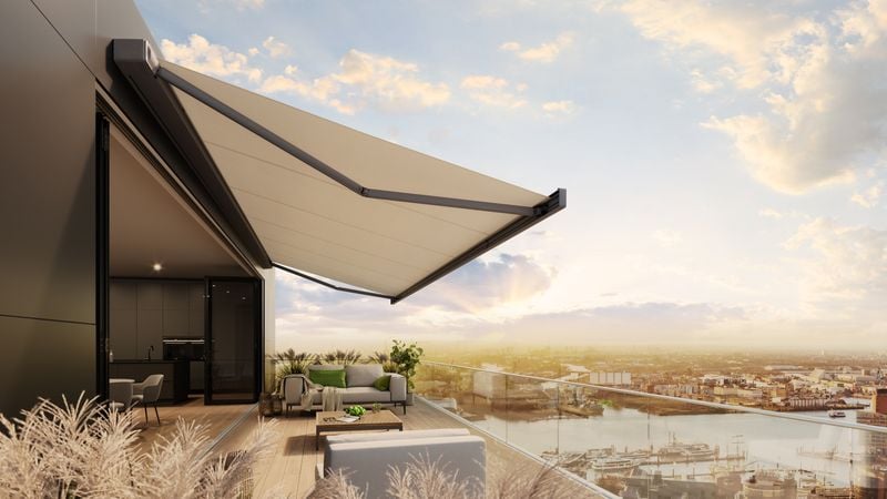 Markilux Gelenkarmmarkise auf dem Balkon